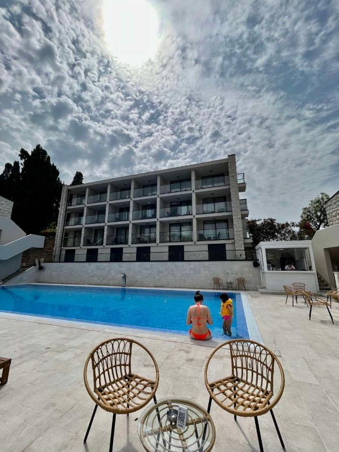 The New Hotel Mediteran - Villa Edition Ulcinj Zewnętrze zdjęcie